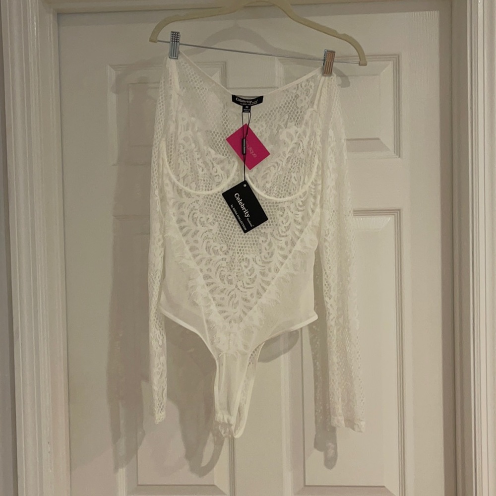 Hera Collection - Picture 2 of 3